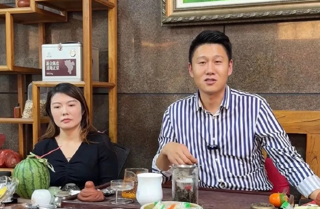 90后夫妻創(chuàng)業(yè)傳奇，四年能賺五套房，背后原因揭密！